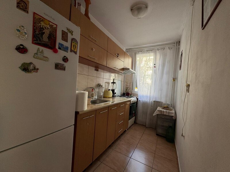 Drumul Taberei, Valea Oltului, garsoniera 33 mp