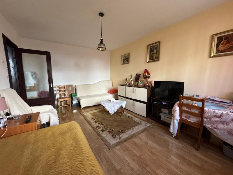Drumul Taberei, Valea Oltului, garsoniera 33 mp